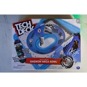 Tech Deck Daewon Mega Bowl Skateboarding Ramp Set